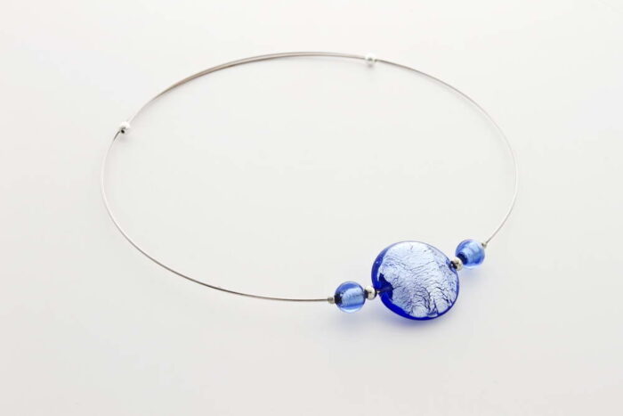 Glass and silver leaf necklace, bluino