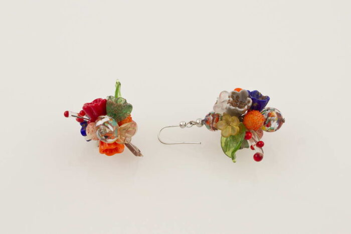 Flower patterned aventurine earrings, multicolor