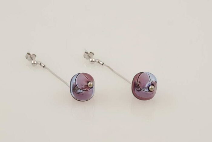 Round blown glass earrings, amethyst and bluino